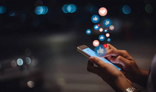 Plateformes d’achat d’abonnés ou de likes : comment bien choisir ?